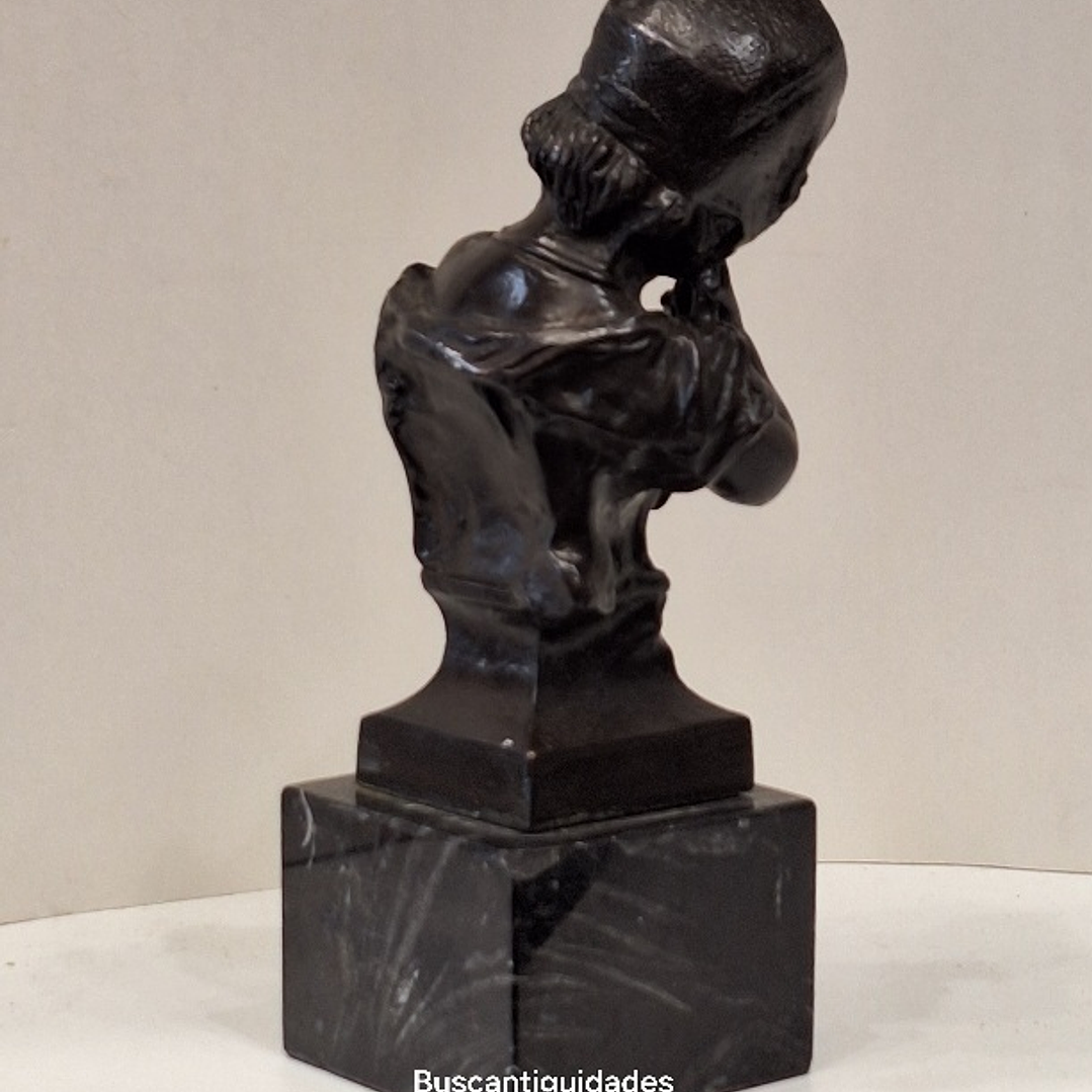 Escultura em metal, Joan Clara 7