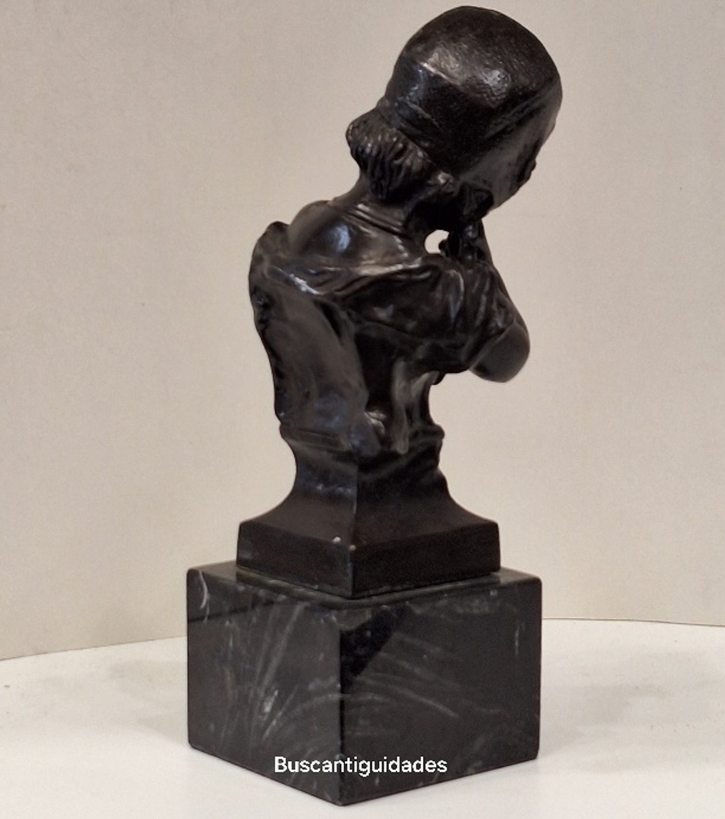 Escultura em metal, Joan Clara 7