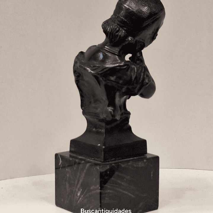 Escultura em metal, Joan Clara 7