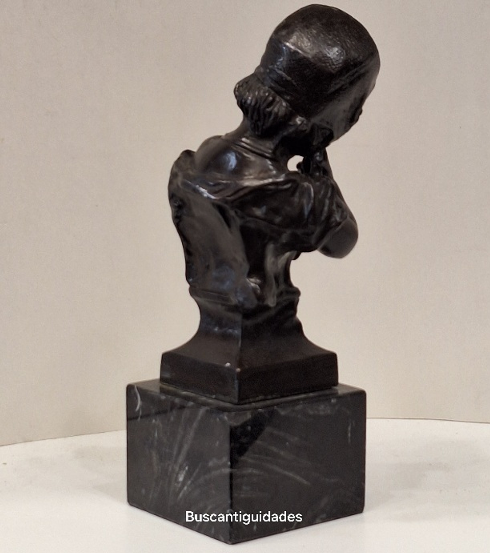 Escultura em metal, Joan Clara 7