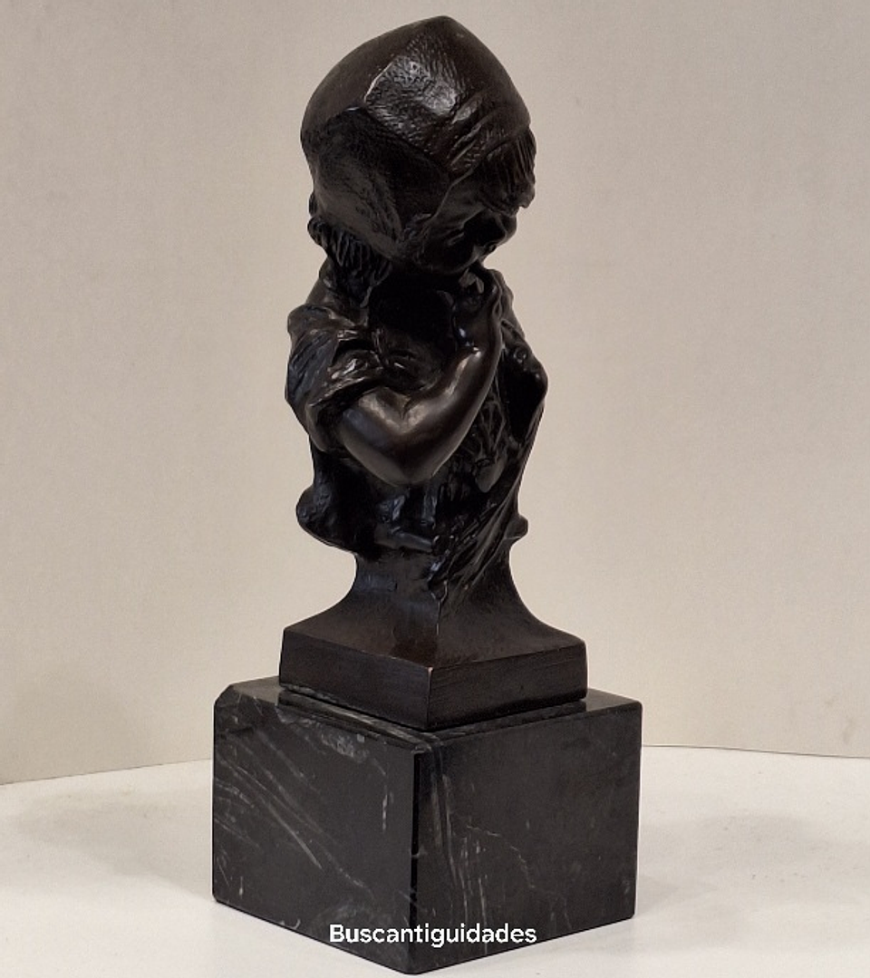 Escultura em metal, Joan Clara 8