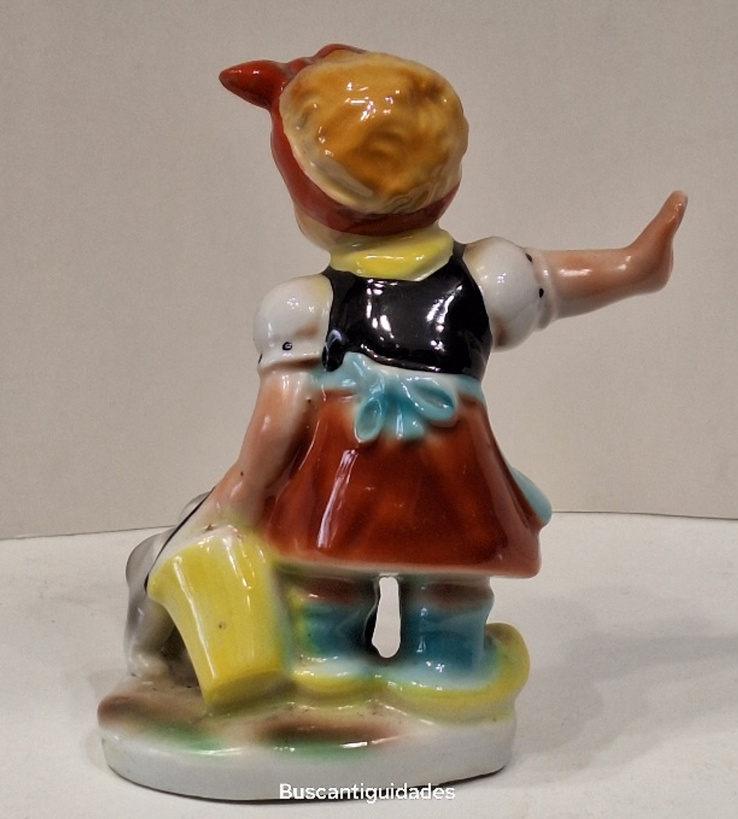 Bibelot, porcelana, Menina com cão  5