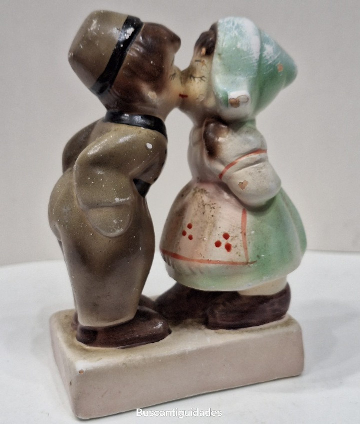 Bibelot, O beijo, Menino e Menina  1