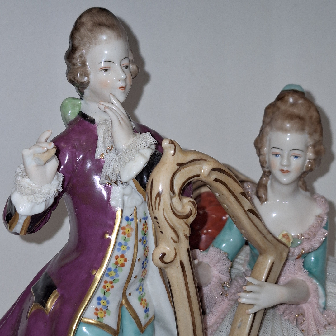 Grupo escultorico porcelana alemã  4