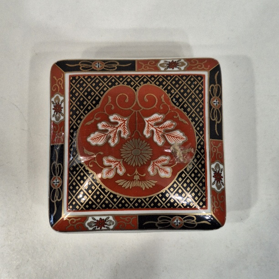 Caixa porta-Jóias em porcelana Japonesa  2