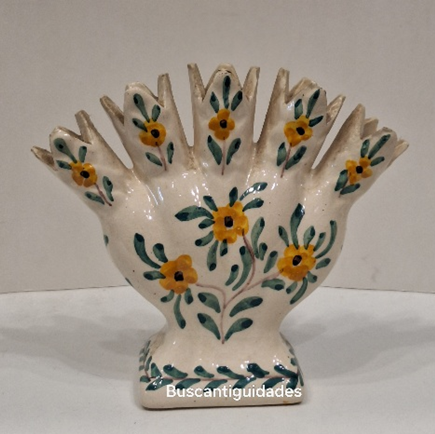 Jarra de cinco dedos em faiança  1