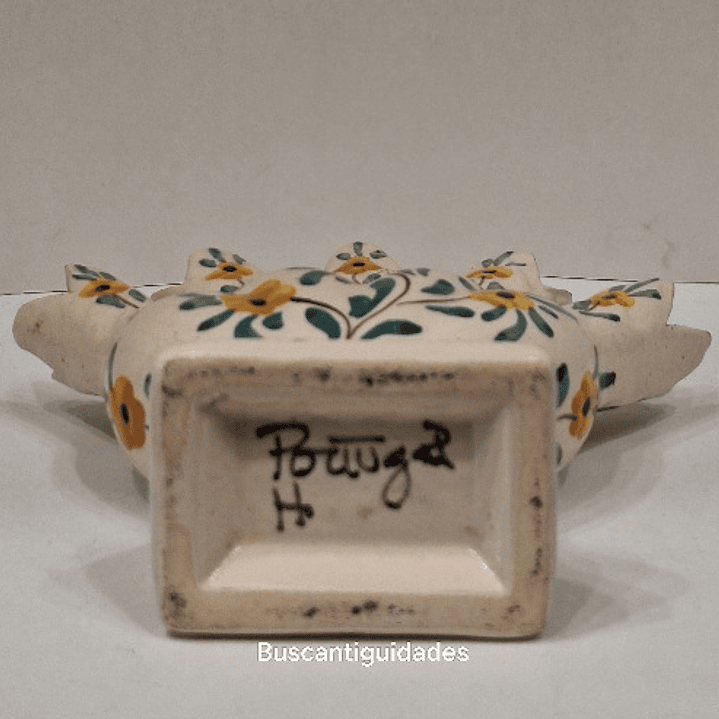 Jarra de cinco dedos em faiança  3