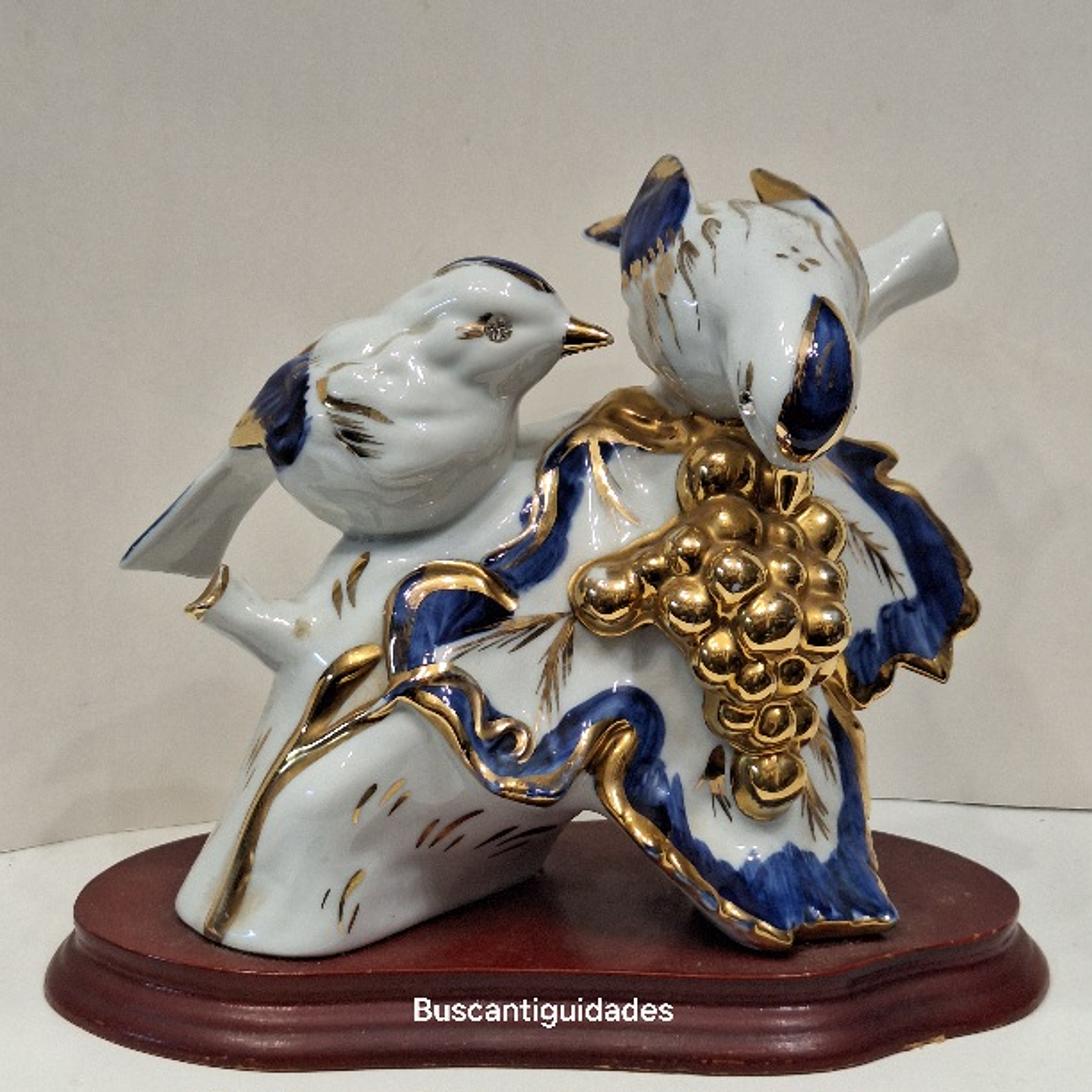 Estatueta, pássaros com uvas 1