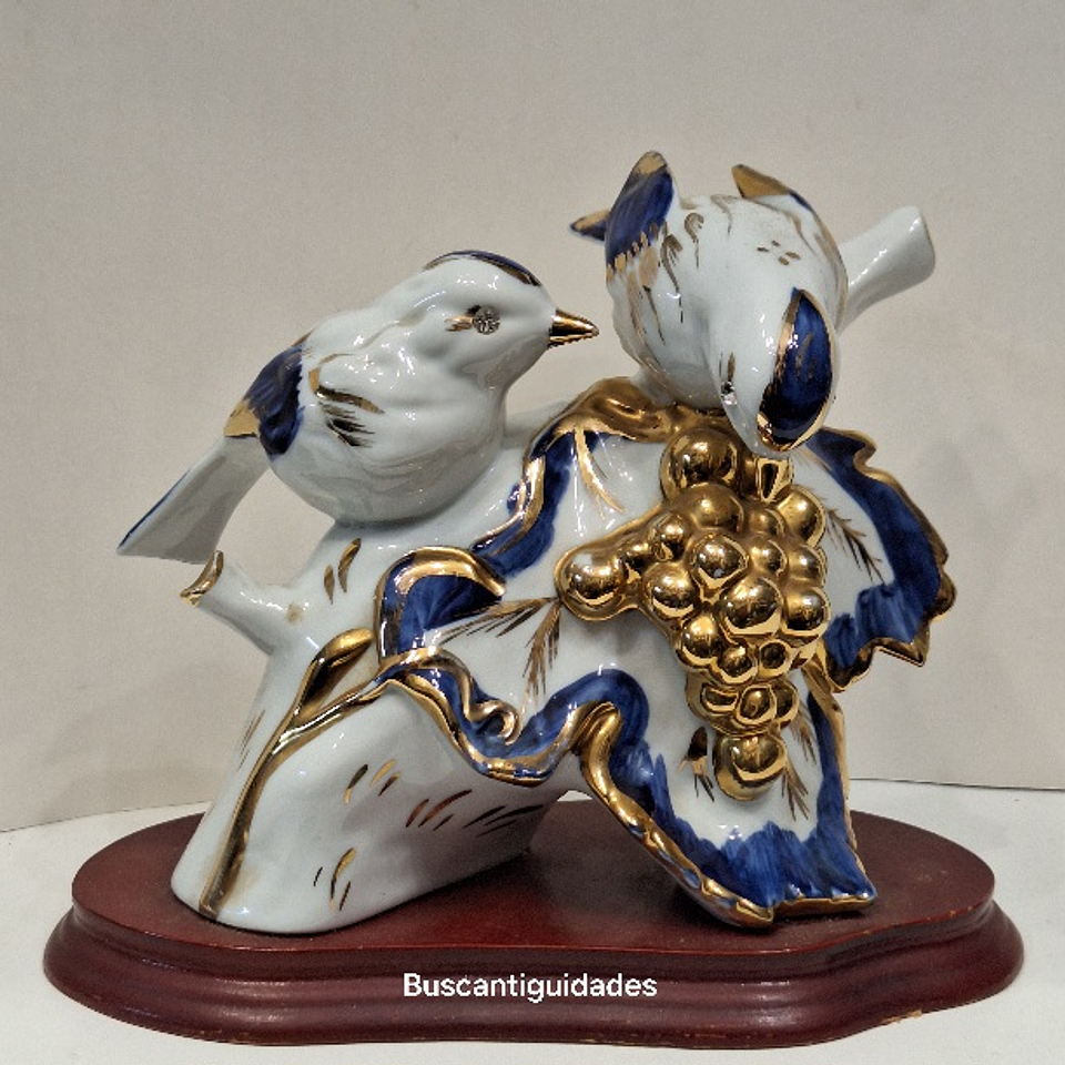 Estatueta, pássaros com uvas 1