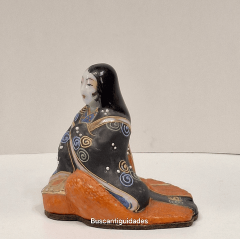Estatueta porcelana Satsuma 