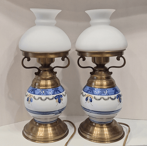 Candeeiros em louça de Viana 