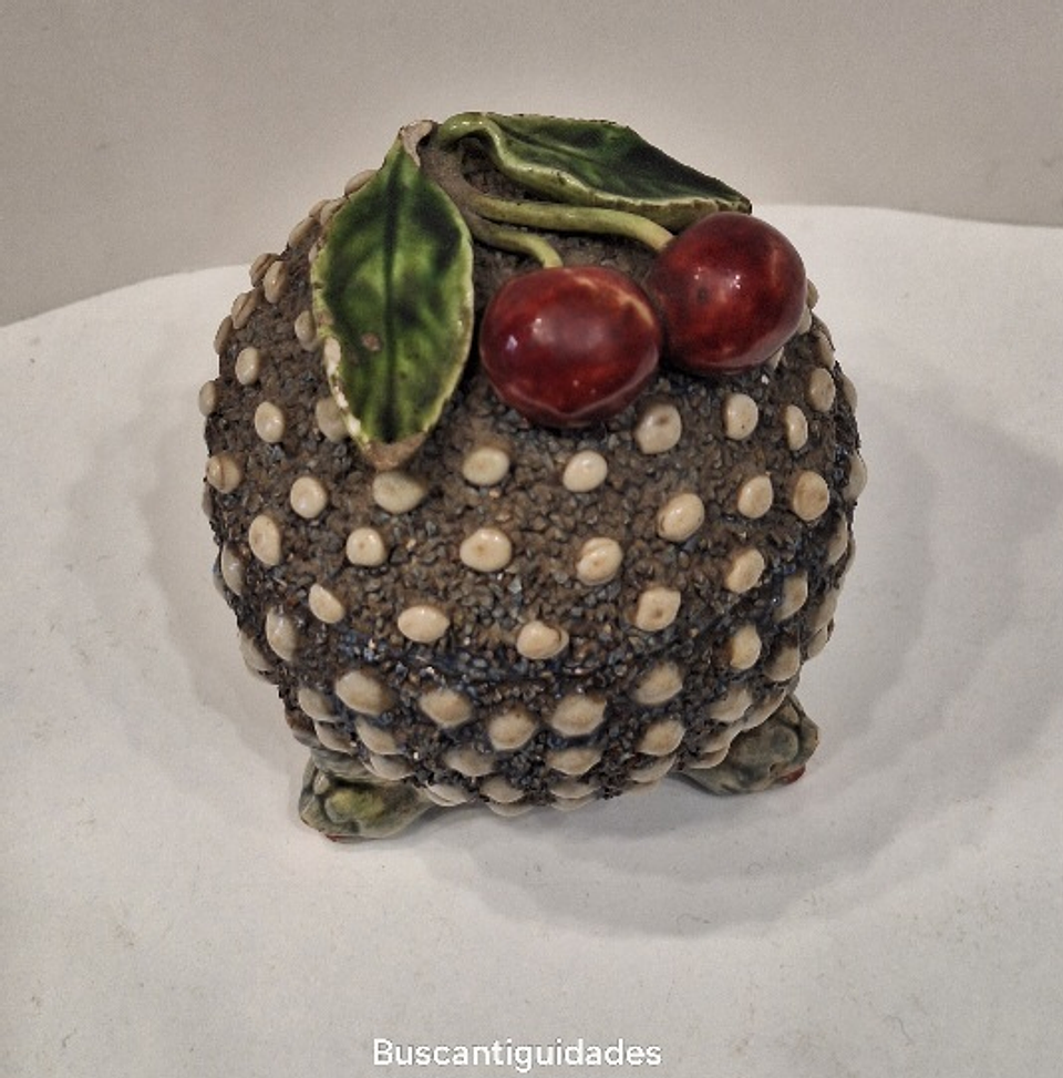 Caixa de faiança,  Cereja 1