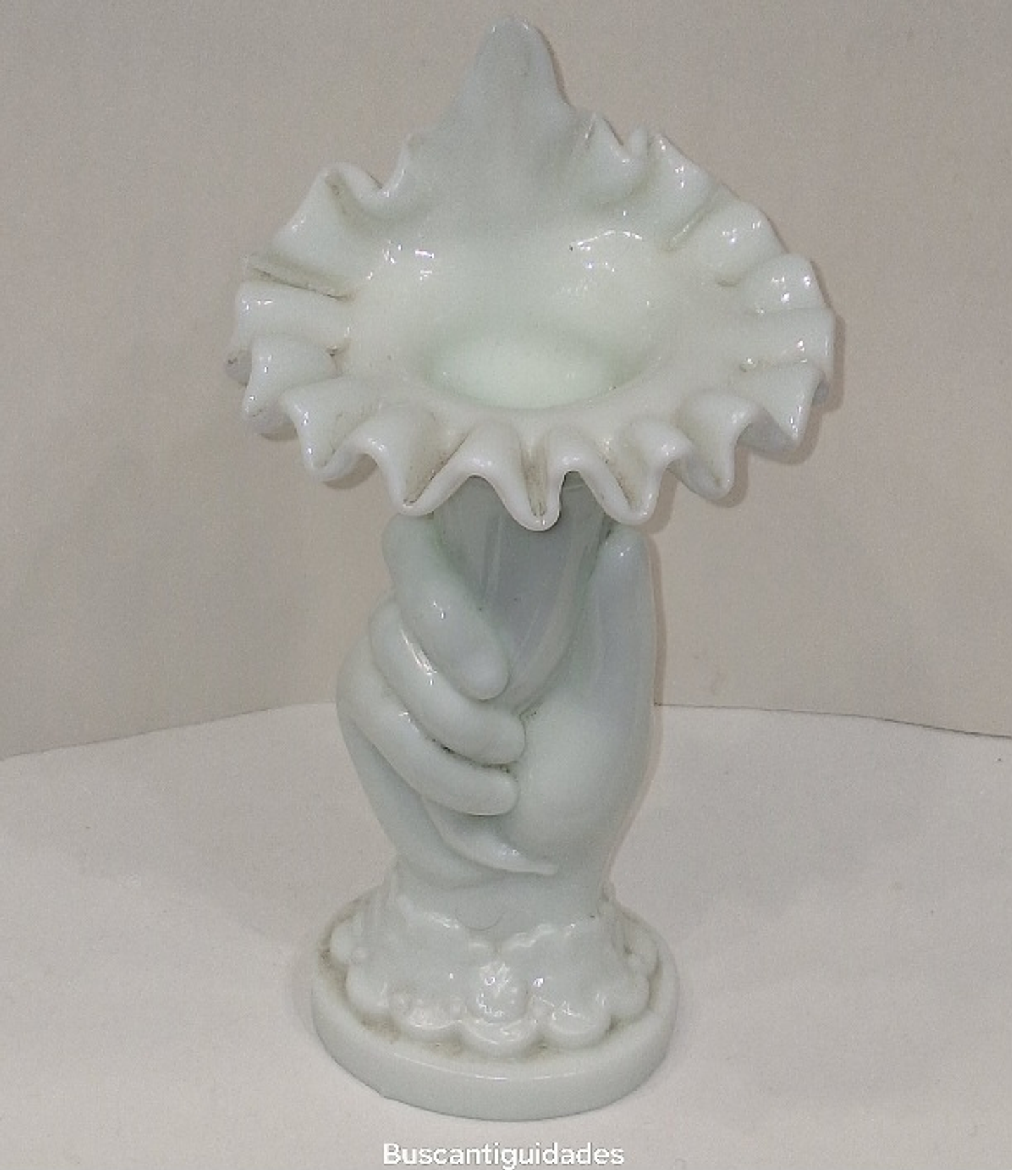 Jarra tulipeira mão com cornucópia  5