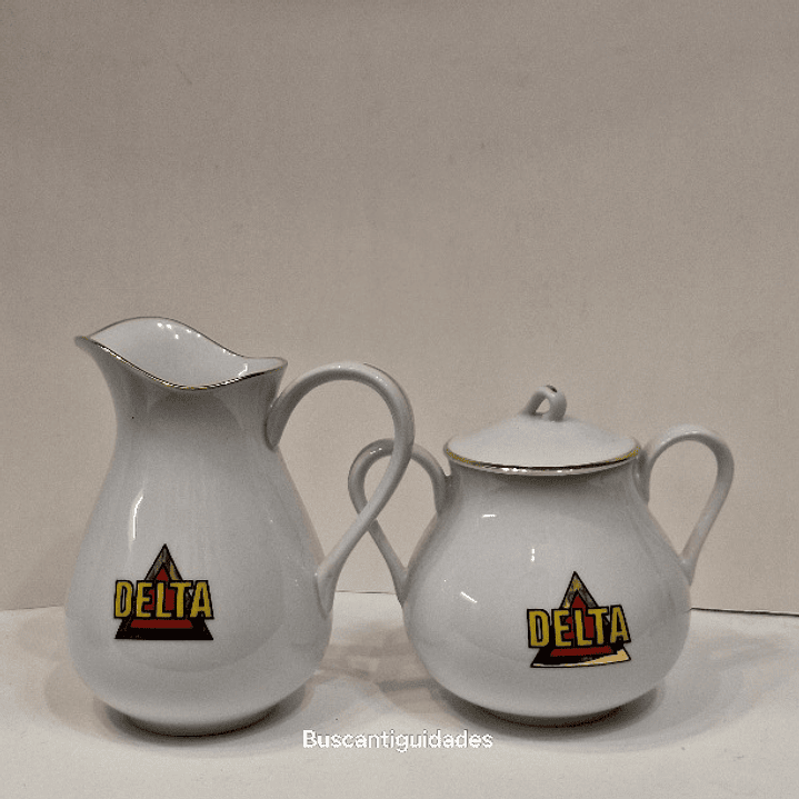 Bule e Açucareiro,  lote Ouro, Delta 2