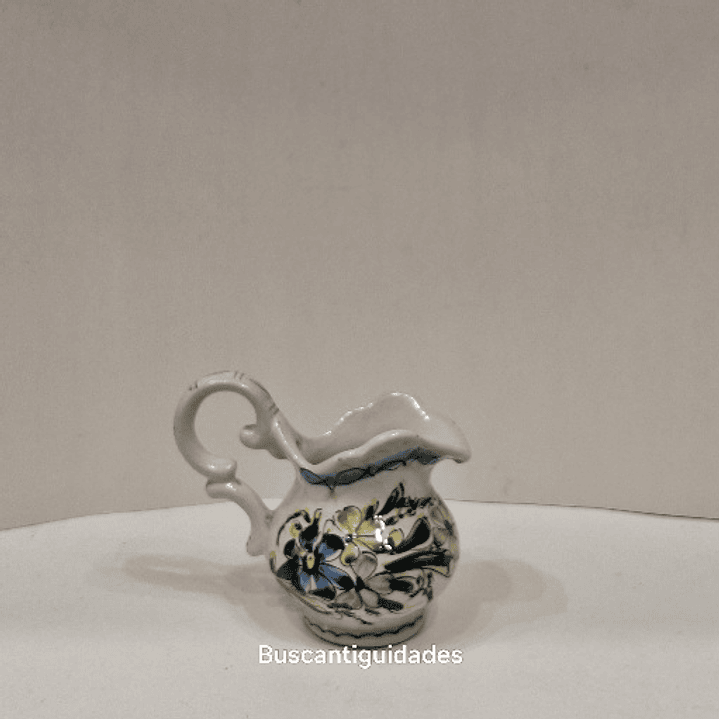Mini jarra em faiança  2