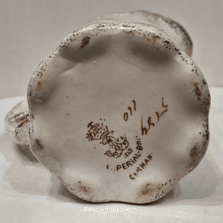 Leiteira em faiança alemã, Imperial-Bonn 4