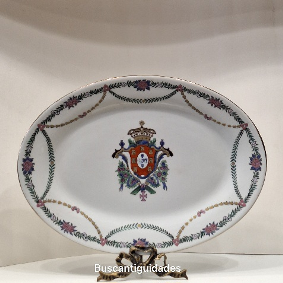 Travessa com brasão de Portugal  1