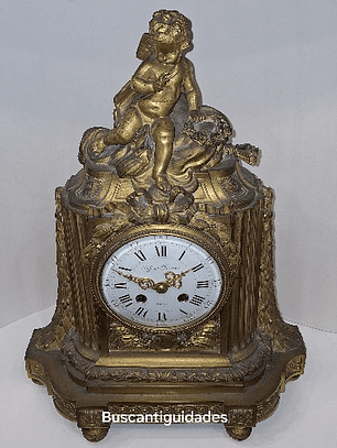 Relógio de lareira estilo Luís XVI