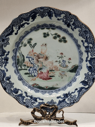 Prato raso, Família rosa 