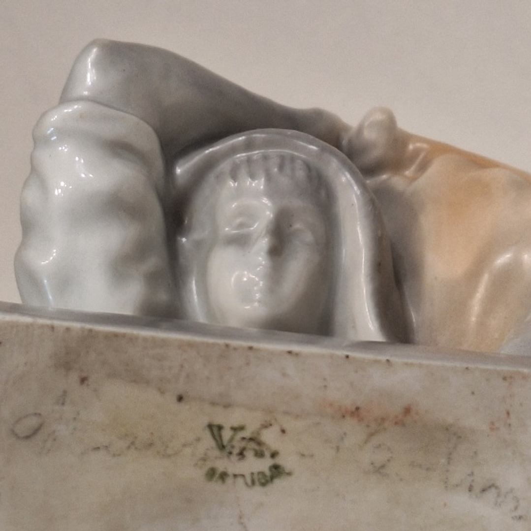 Pisa-papéis. Peça publicitária - Vista Alegre  11