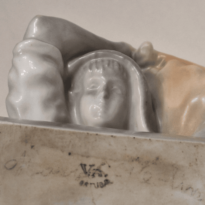 Pisa-papéis. Peça publicitária - Vista Alegre  11