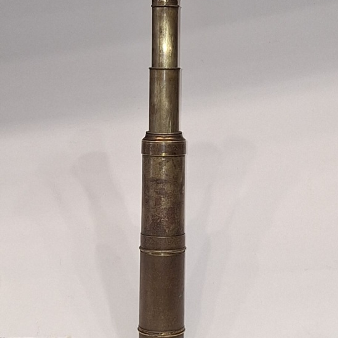 Antiga Luneta em latão  1