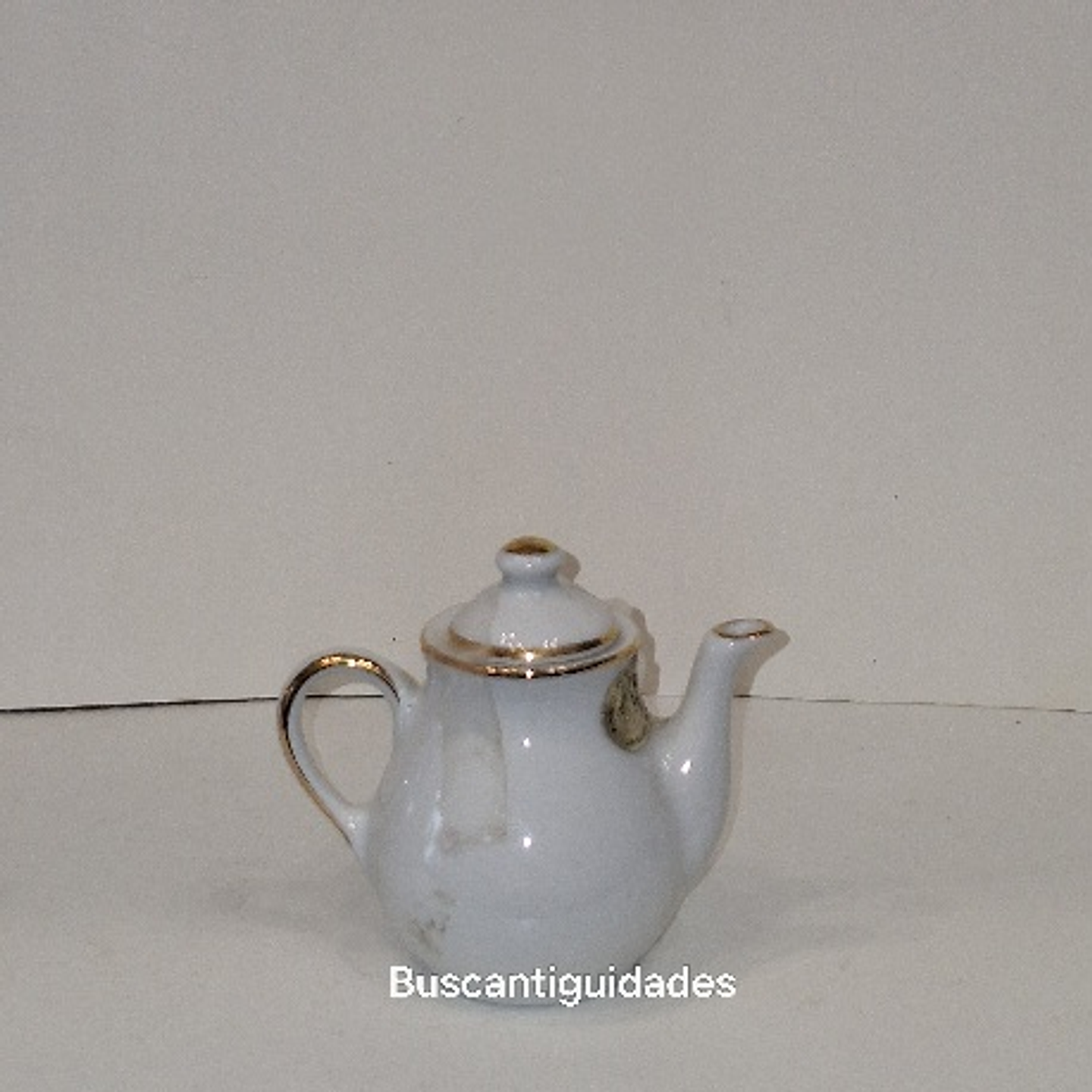 Mini bule em porcelana com estanho 2