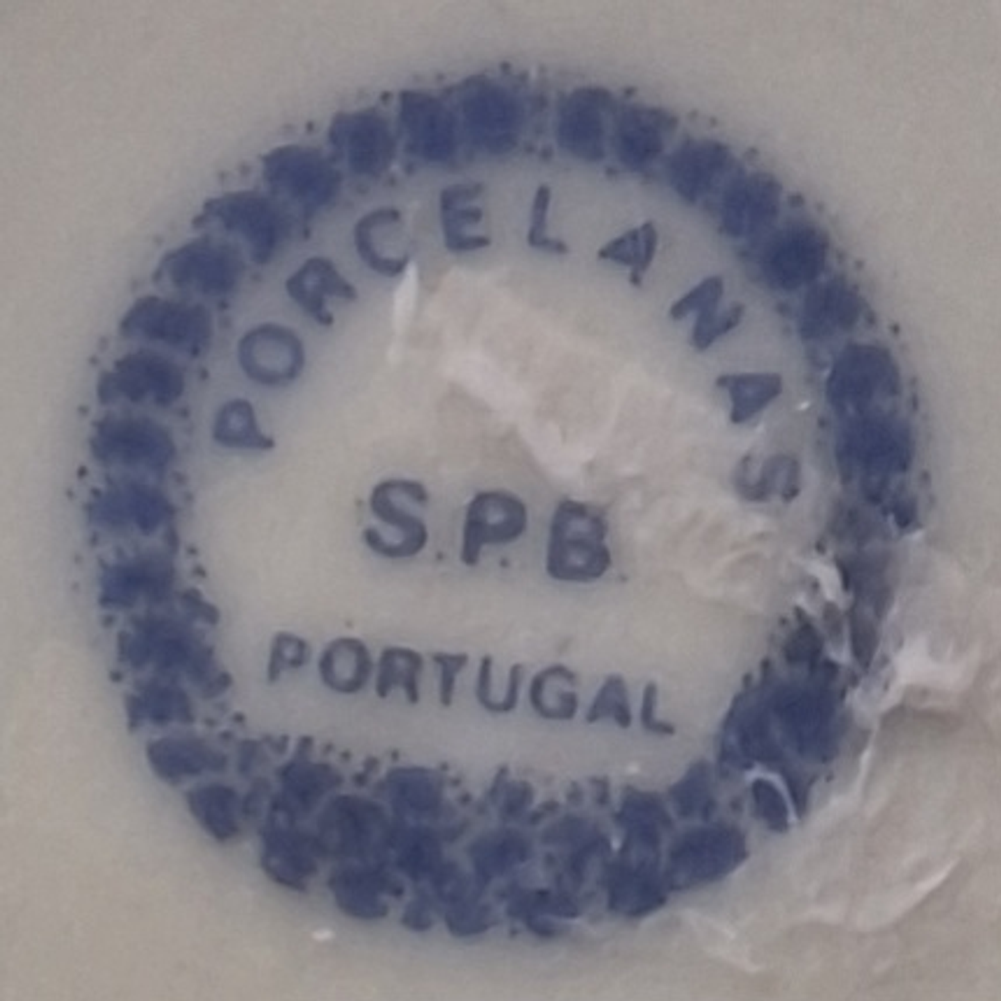 Mini bule em porcelana com estanho 4
