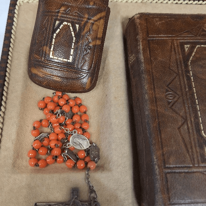 Estojo com Missal Romano 4