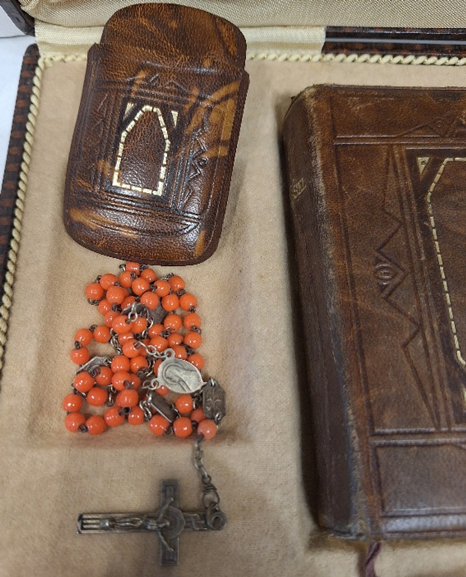 Estojo com Missal Romano 4