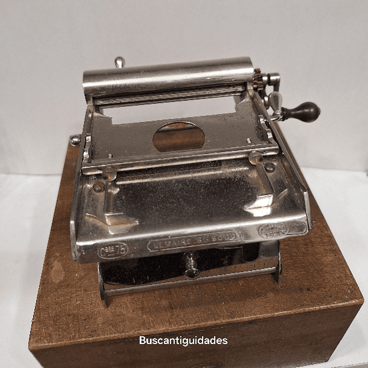 Máquina para fazer cigarros 11