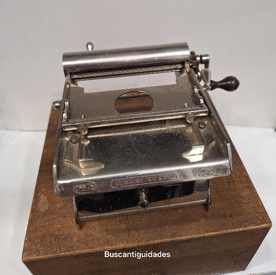 Máquina para fazer cigarros 11