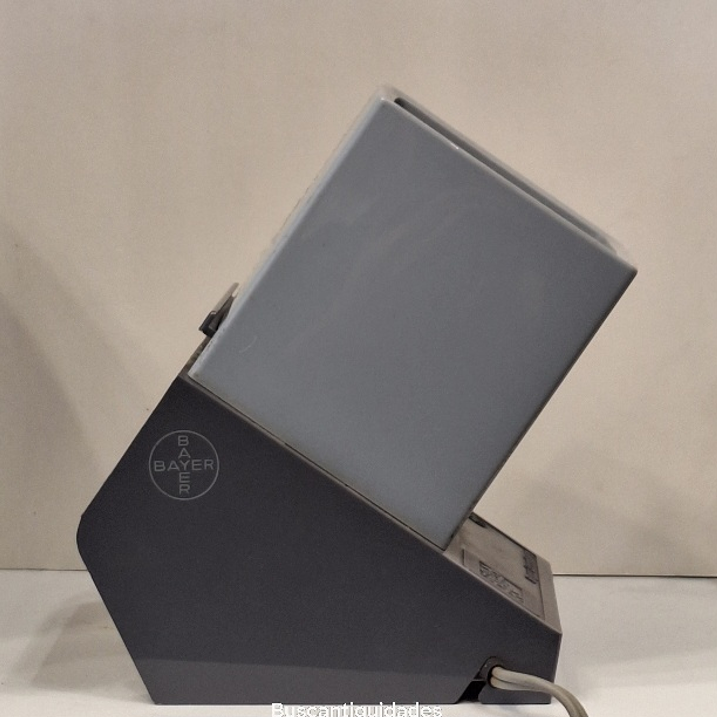 Visualizador de slides vintage da Bayer 1