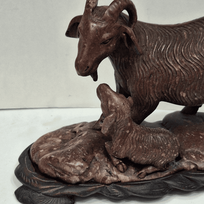 Escultura chinesa em pedra dura, Cabras 8