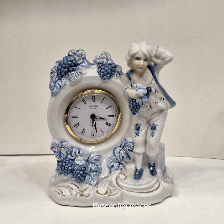 Relógio de mesa em porcelana Japonesa  1