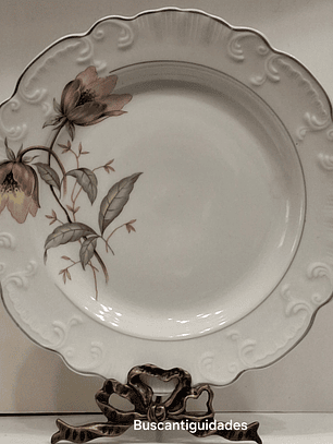 Medalhão em porcelana de Viana do Castelo 