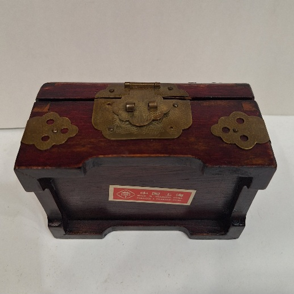 Caixa porta-Jóias, madeira,  latão e Jade 2