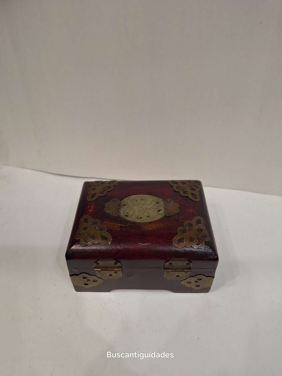 Caixa porta-Jóias, madeira,  latão e Jade 4