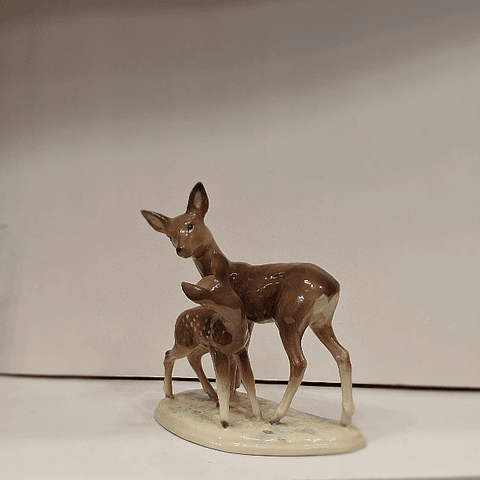 Estatueta Corça e Cervo, Alemanha 