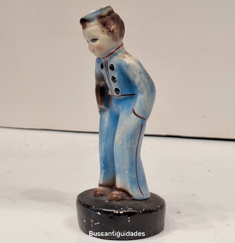 Bibelot, menino domingueiro  3