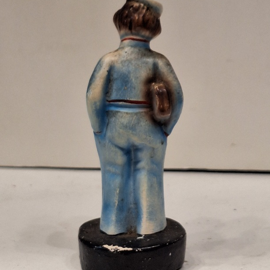 Bibelot, menino domingueiro  4