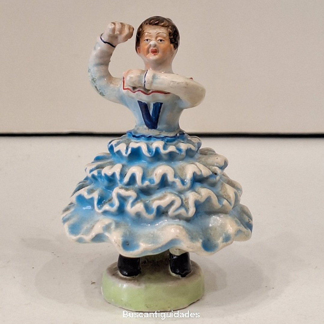 Bibelot, dançarina 1