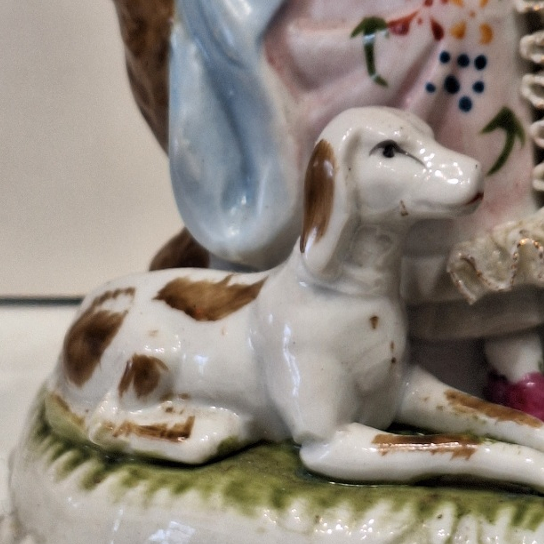 Grupo escultorico, casal romântico  8