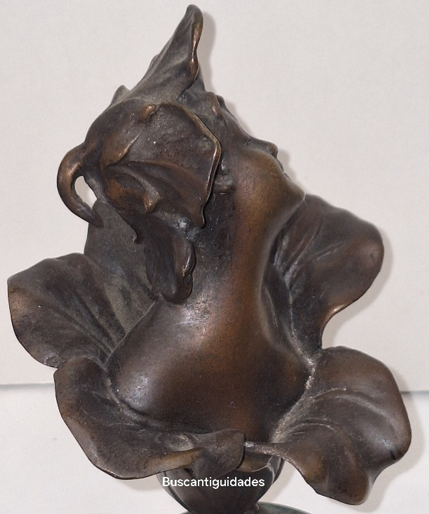 Escultura em bronze estilo art nouveau  3