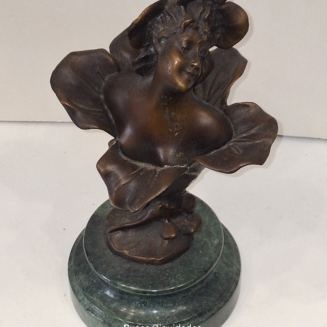 Escultura em bronze estilo art nouveau  4