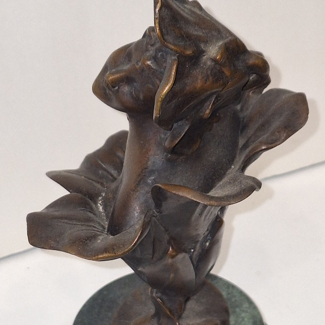 Escultura em bronze estilo art nouveau  5