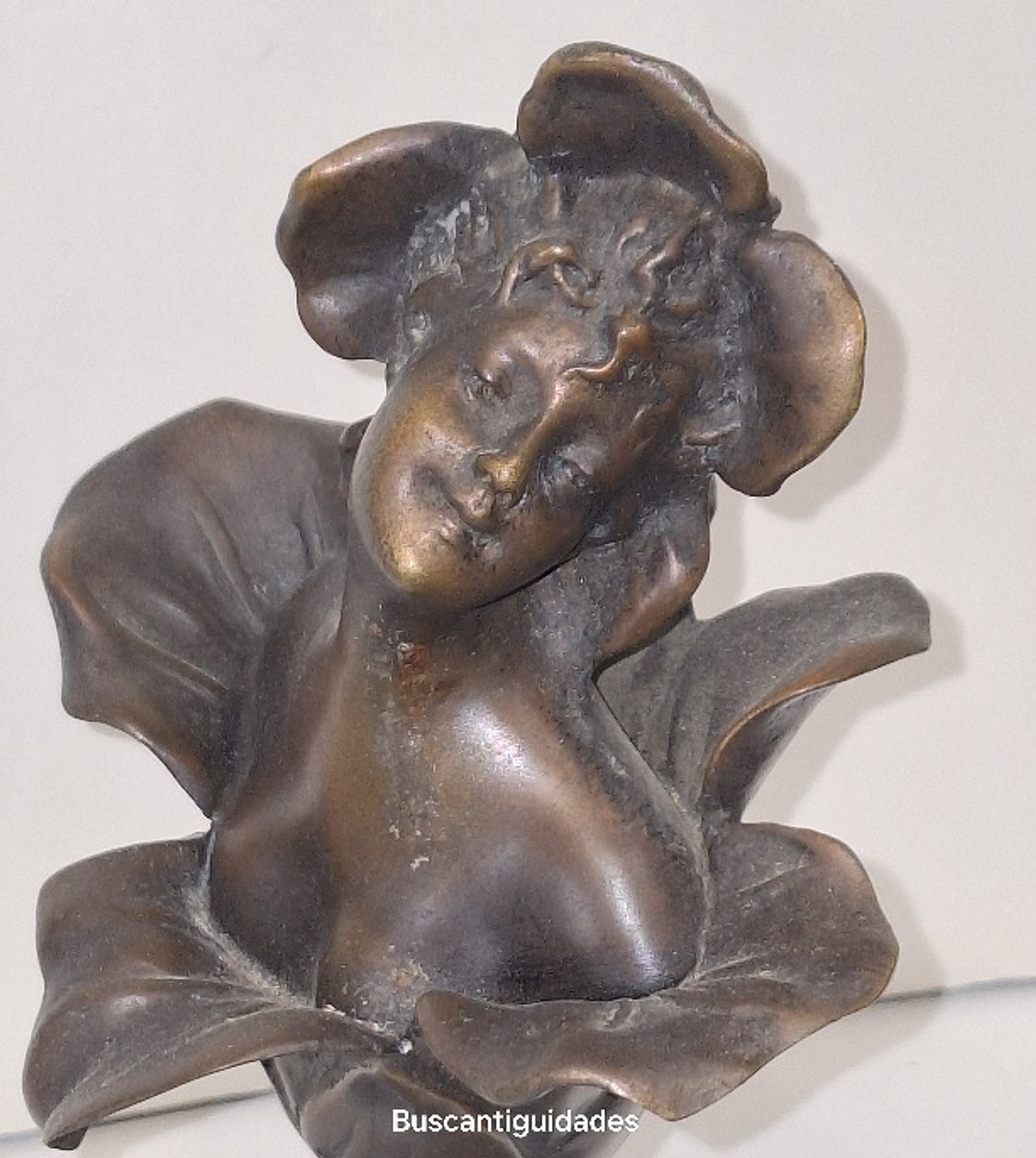 Escultura em bronze estilo art nouveau  7