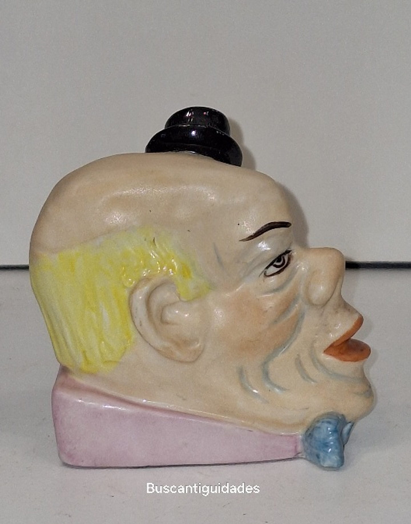 Paliteiro alemão em biscuit, palhaço.  2