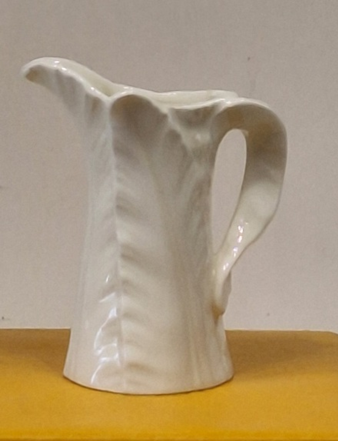 Mini leiteira em porcelana Royal Worcester 2