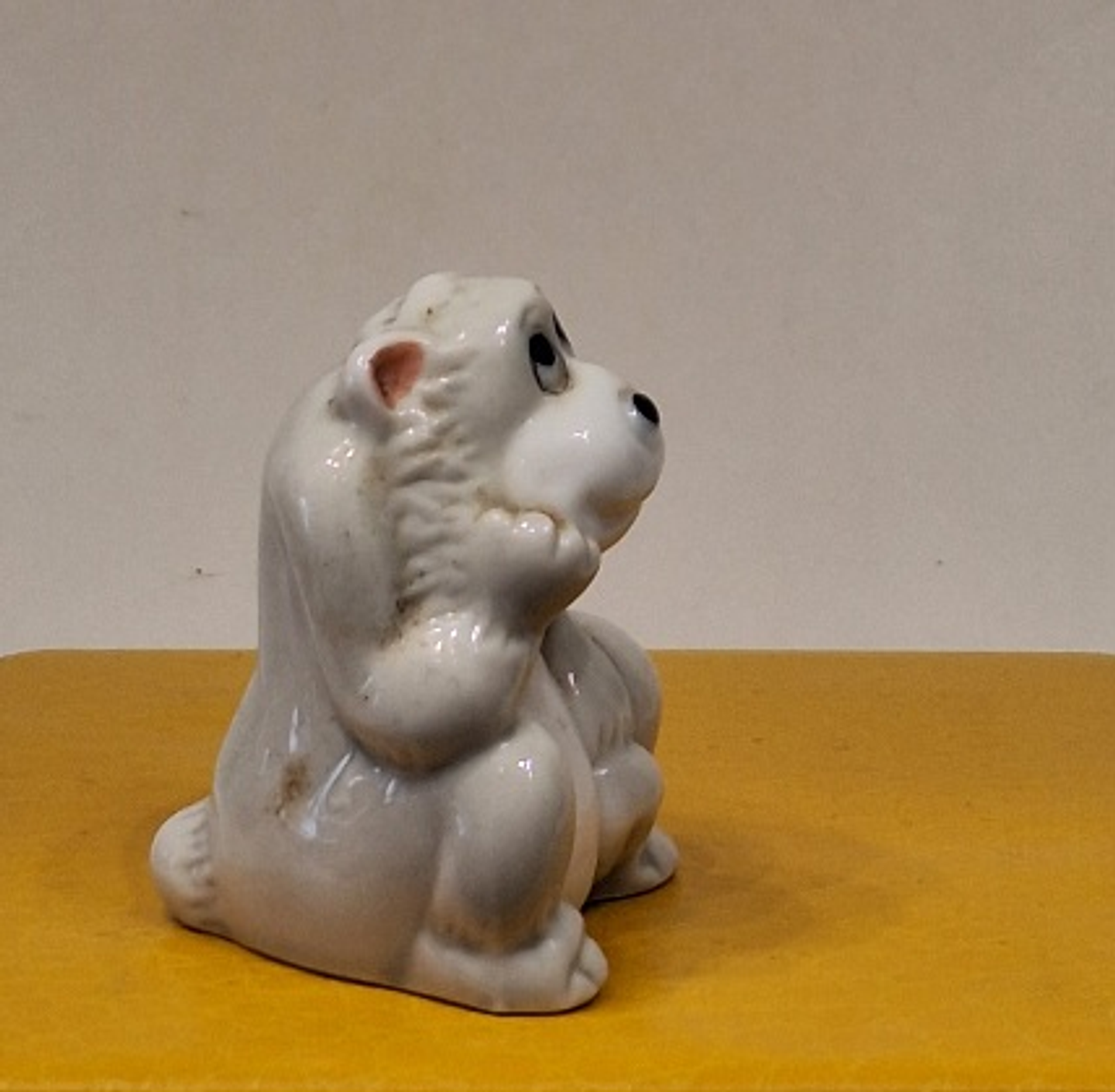 Estatueta vintage de macaco de porcelana 4